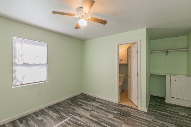 Building Photo - ALL BILLS PAID spacious 1-1