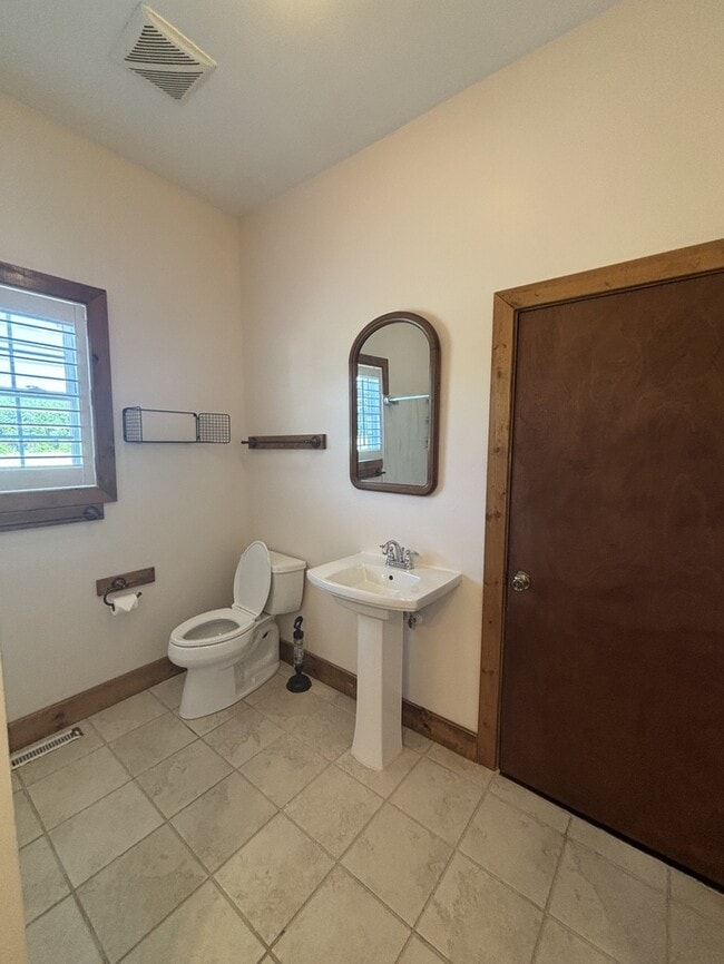 Building Photo - 5018 Bryant Pond Rd