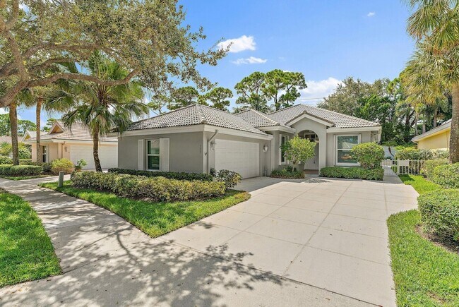Building Photo - 188 S Hampton Dr