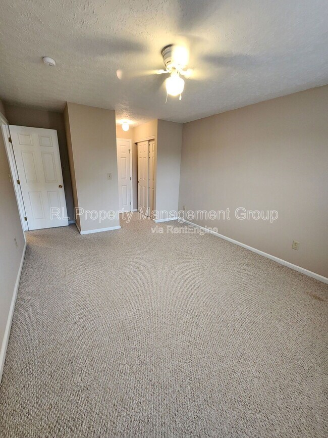 Building Photo - 3437 Fishinger Mill Dr