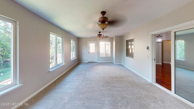 Building Photo - 2063 Wax Myrtle Ct