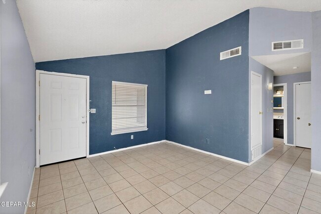 Building Photo - 11455 Sundrop Ct