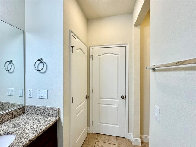 Building Photo - 7208 Milestone Dr