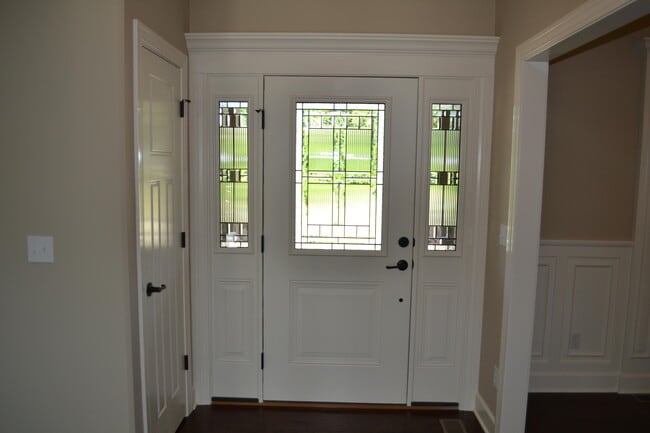 Building Photo - 5627 Spicewood Dr