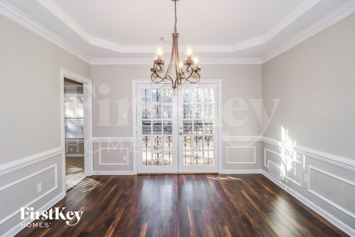 Building Photo - 2255 Hickory Path Dr