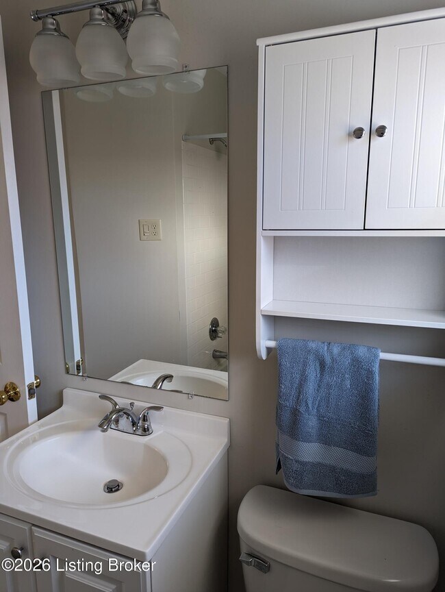 Building Photo - 1701 Brentmoor Ln