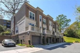 Building Photo - COMING SOON: Luxury Elizabeth Condo – Gate...