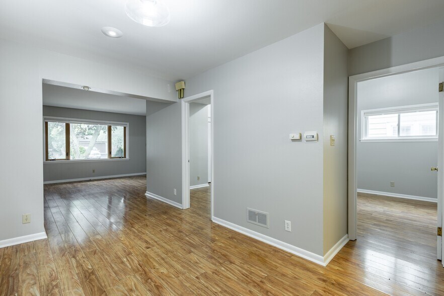 Building Photo - 1524 N Humboldt Ave