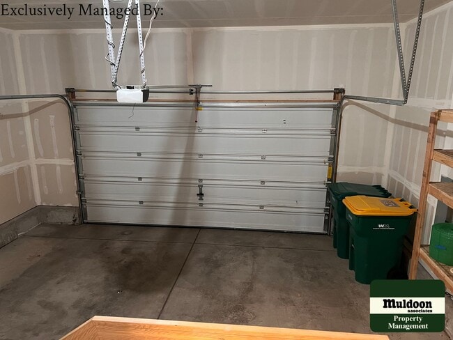 Building Photo - SEE ME TODAY! Beautiful 3 bedroom home tha...