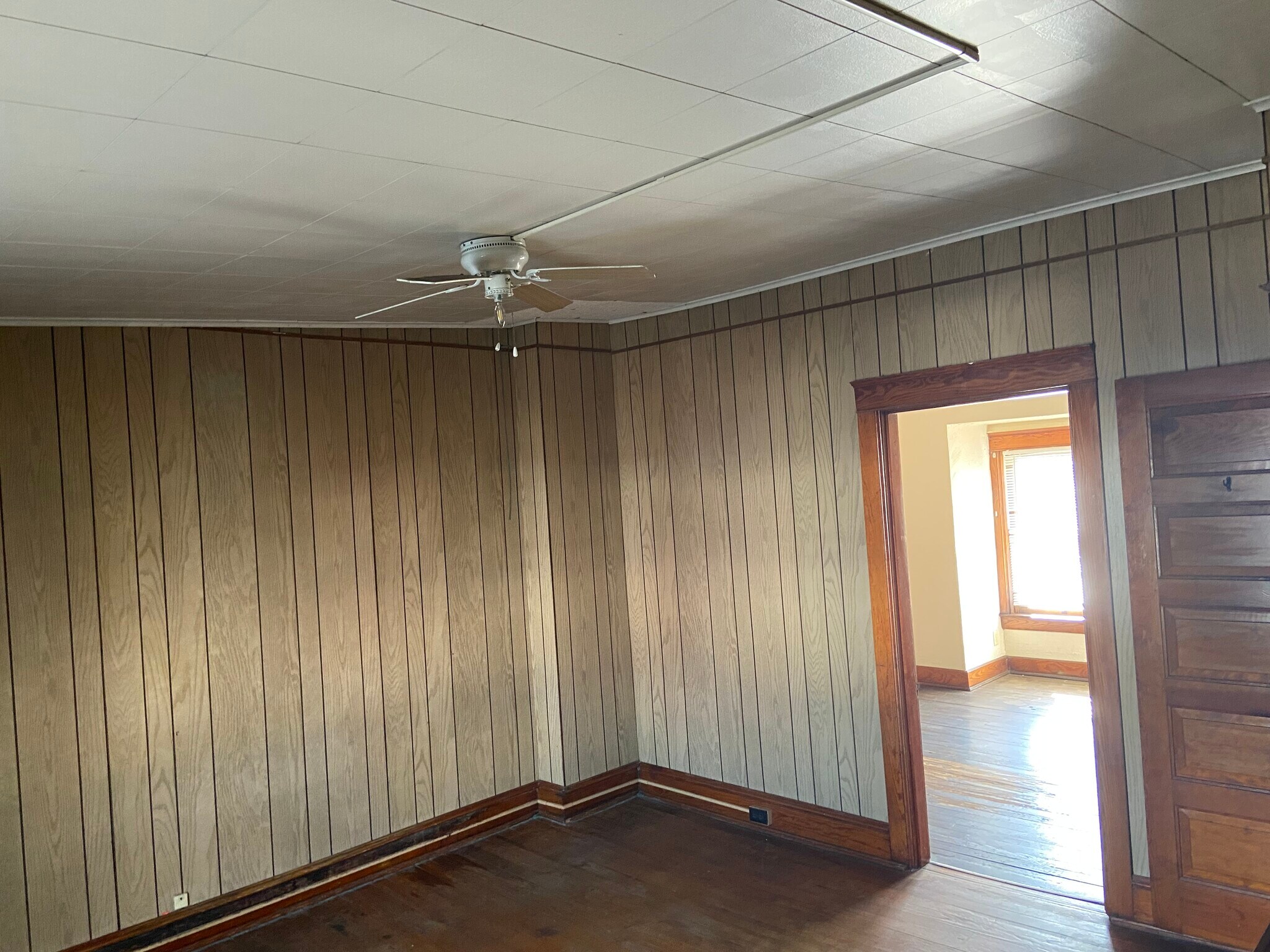 Building Photo - 857 Wayne Ave