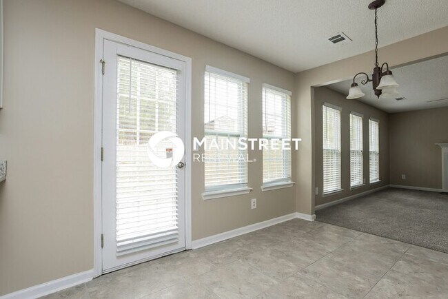 Building Photo - 5 Bedroom Pet-Friendly Home in Fairburn, GA with Main Street Renewal