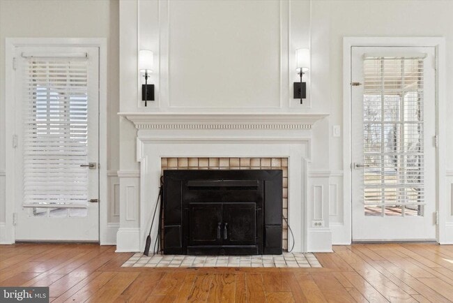 Building Photo - 1329 Olive St