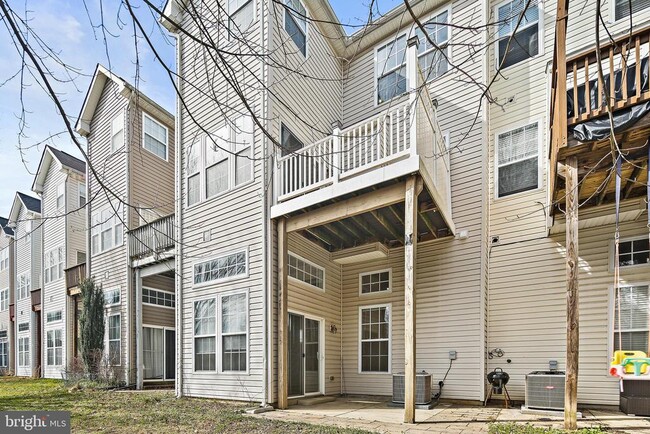 Building Photo - 9939 Fragrant Lilies Way