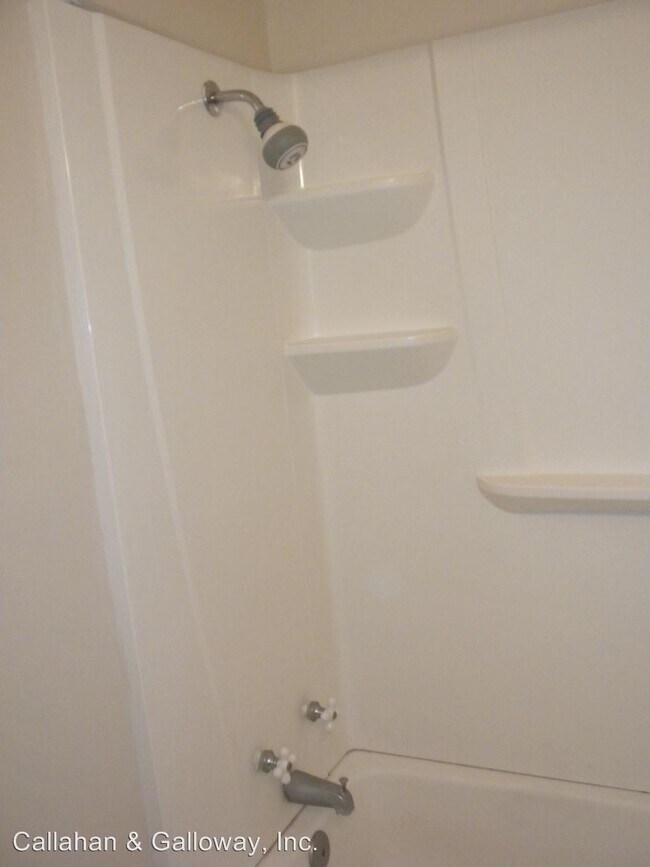 Building Photo - 1009 Southpark Dr