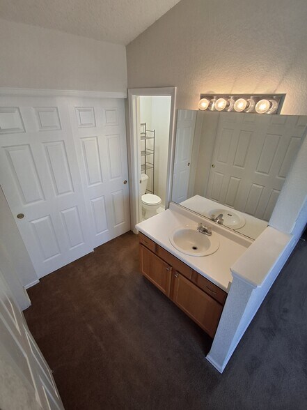 Master Bathroom - 2431 Cherry Cir