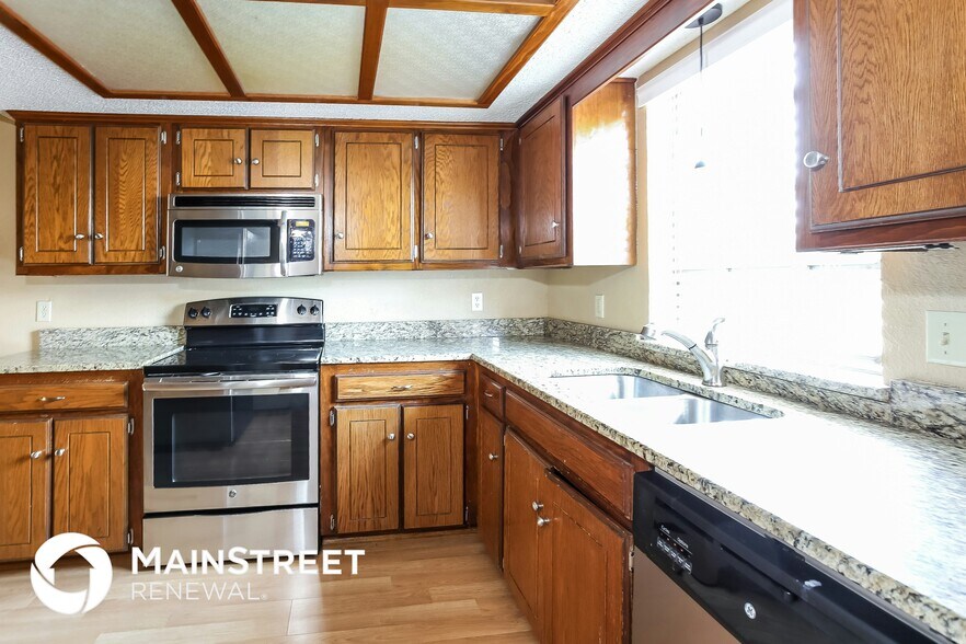 Building Photo - 1705 Cimarron Trail