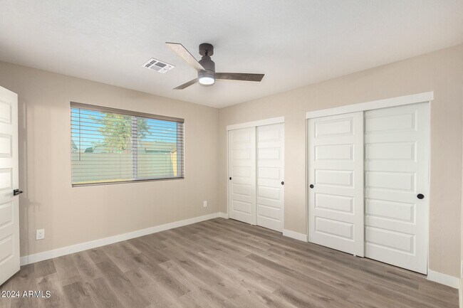 Building Photo - 1602 W Rockwood Dr