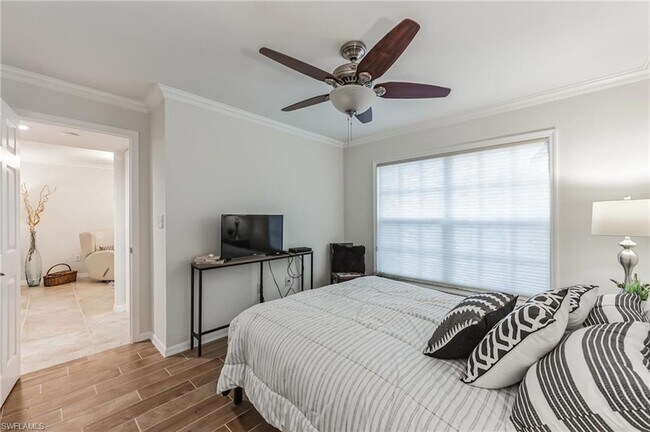 Building Photo - 5633 Turtle Bay Dr