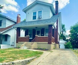 Building Photo - 3048 Taylor Ave