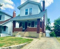 Building Photo - 3048 Taylor Ave