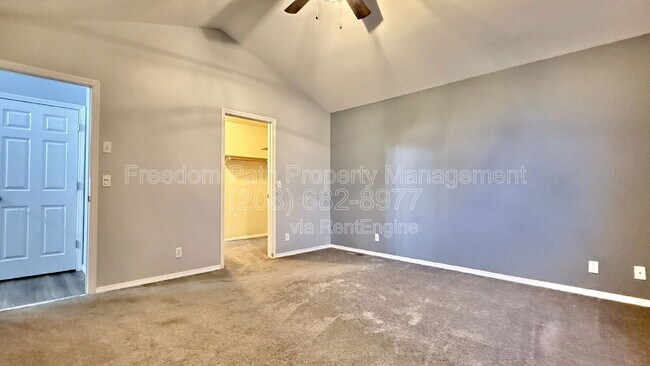 Building Photo - 2777 W Apperson Dr