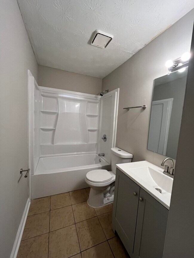Building Photo - 2922 Panhandle Cir