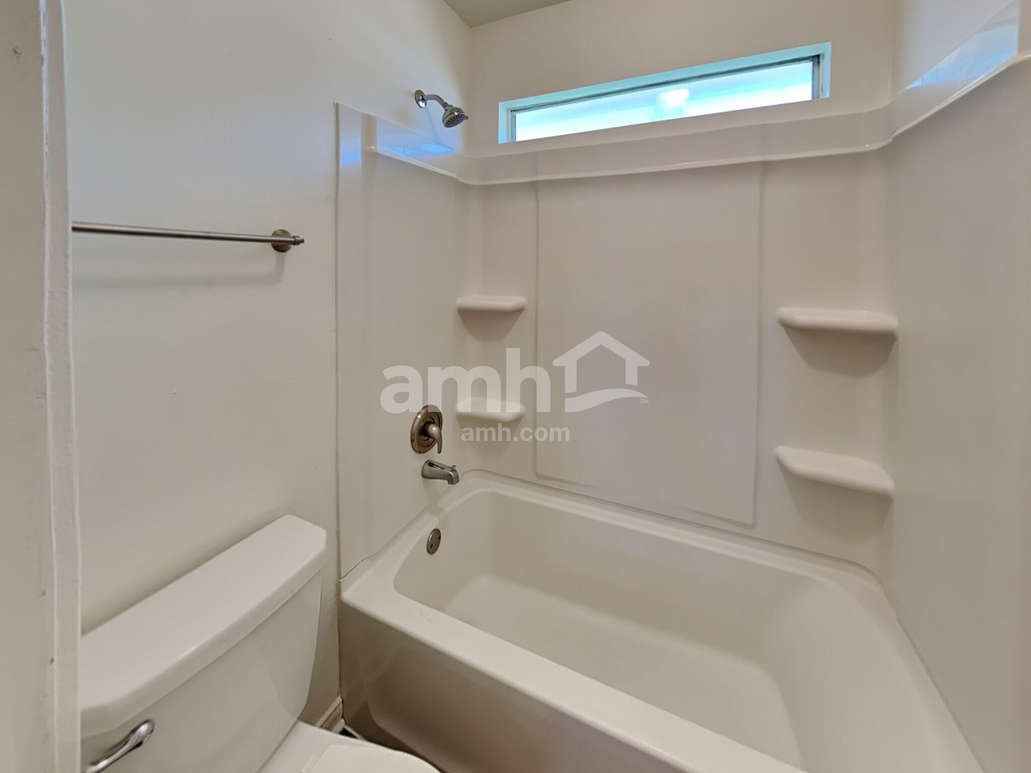 Building Photo - 13210 Ambrosa Dr