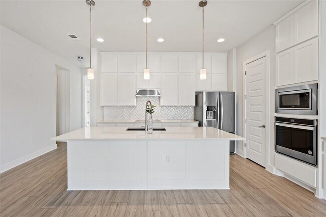 Building Photo - 9820 Grapevine Leaf Dr
