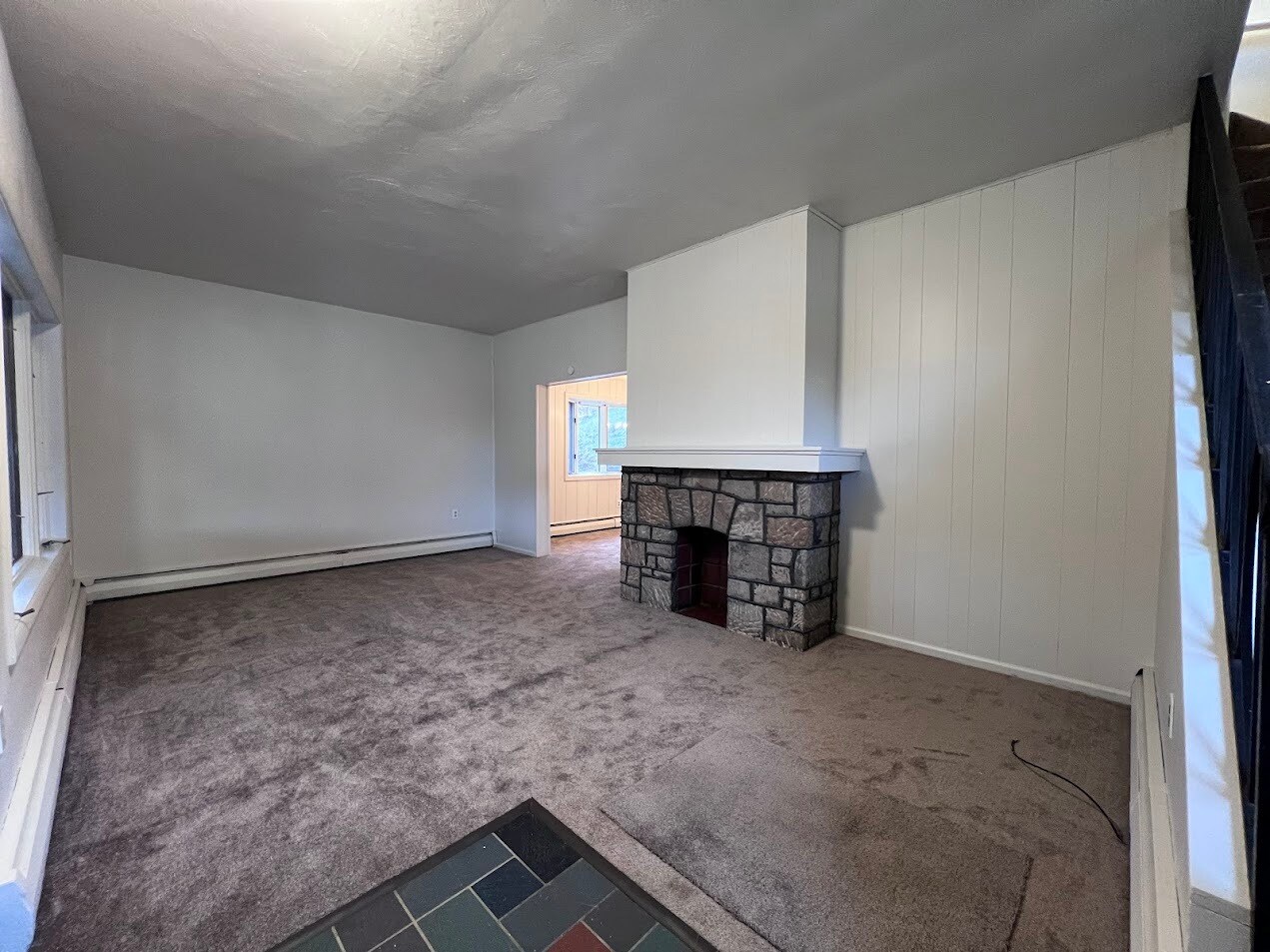 Building Photo - 304 Marie St