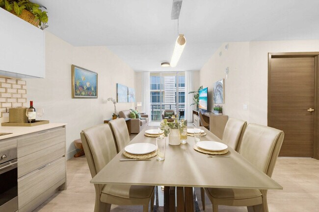 Building Photo - 777 N Ocean Dr