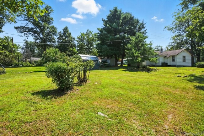 Building Photo - 190 Continental Rd