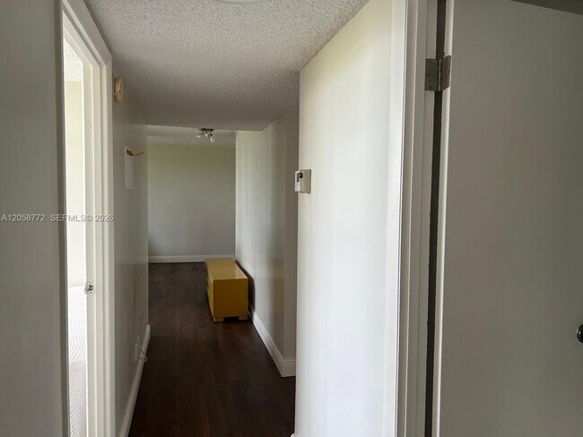Building Photo - 3821 Environ Blvd