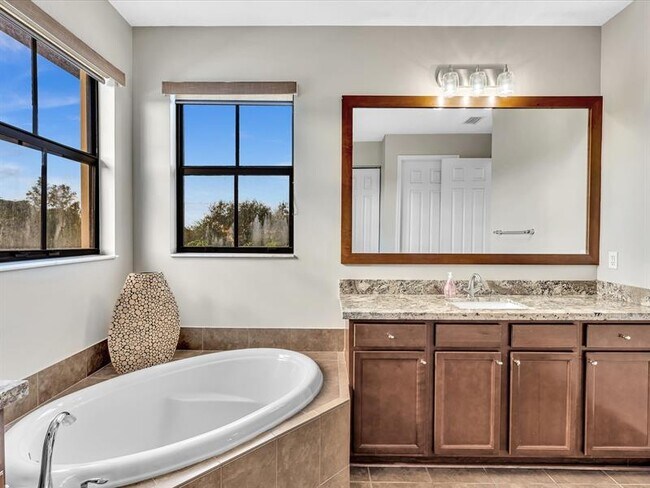 Building Photo - 8567 NW 41 St