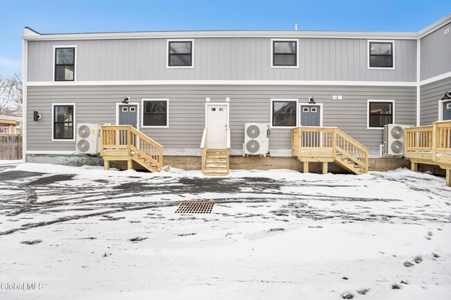 Building Photo - 103 E High St