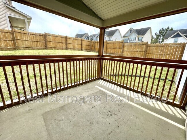 Building Photo - 12 Agdon Landing