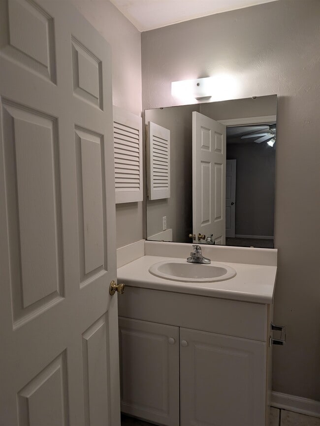 Building Photo - 4246 Augustus Oak Ct