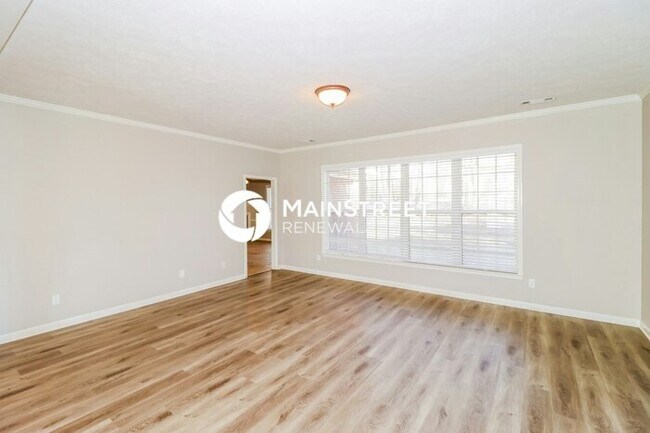 Building Photo - 5 Bedroom Pet-Friendly Home in CORDOVA, TN with Main Street Renewal