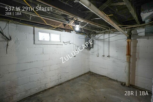 Building Photo - 537 W 29th St
