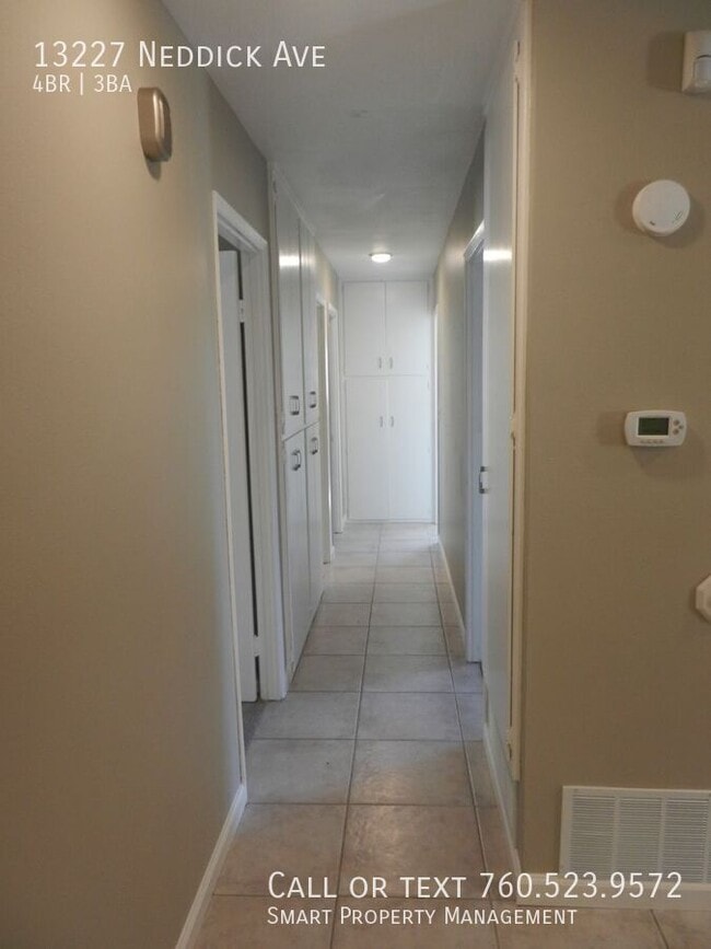 Building Photo - 13227 Neddick Ave