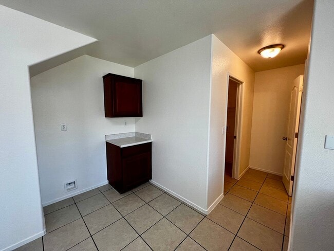 Building Photo - 1230 Sunup Dr