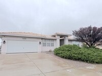 Building Photo - 5105 Rae Ct NE