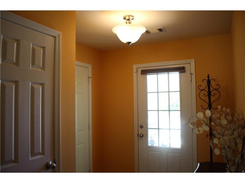 Building Photo - 2795 Belleglade Pointe