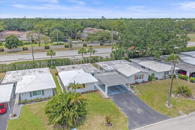 Building Photo - 3818 Roxane Blvd