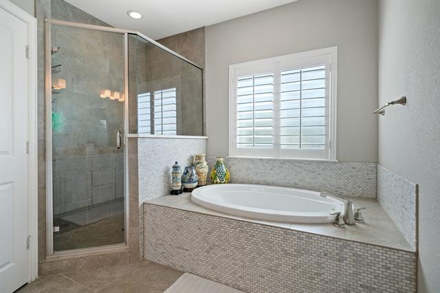 Building Photo - 7513 Renaissance Blvd