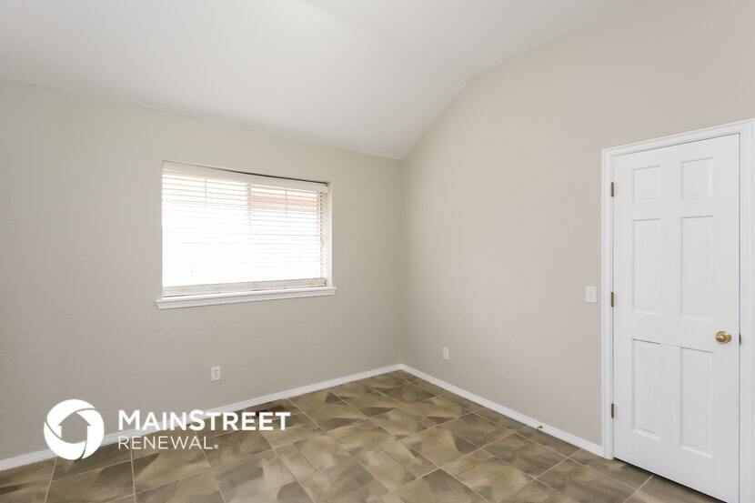 Building Photo - 19808 Harness Ct