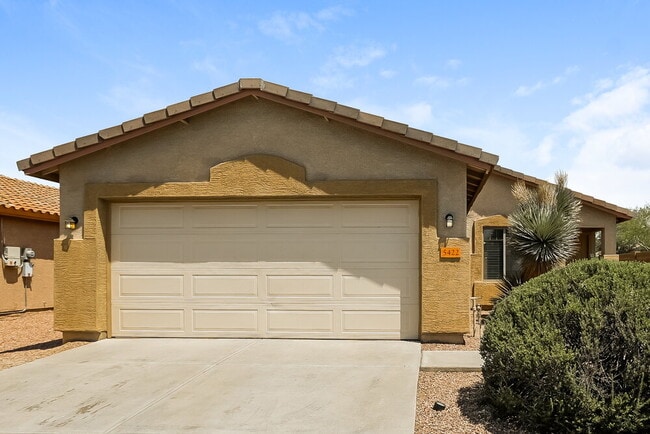 Primary Photo - 5422 S Dove Valley