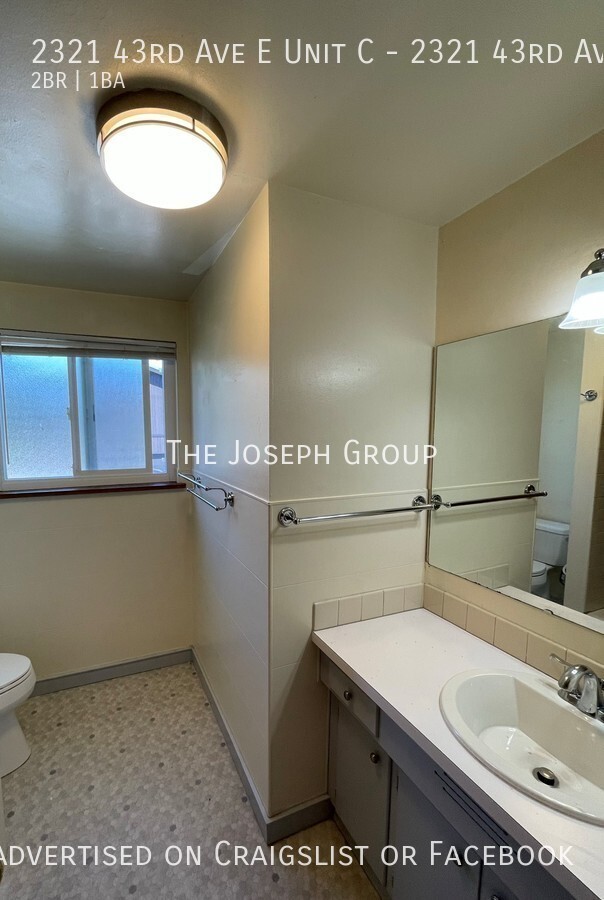 Building Photo - Amazing 2 bed/1 bath in Madison Park!