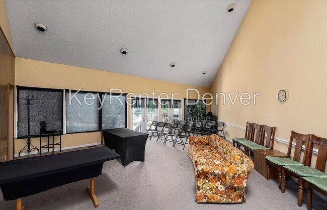 Building Photo - 1830 Newland Ct