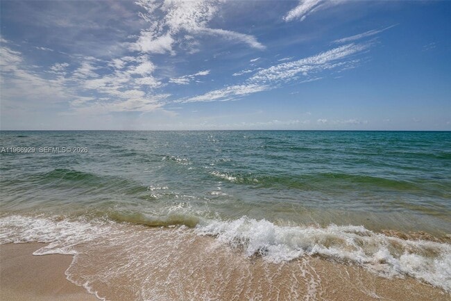 Building Photo - 1400 Stillwater Dr