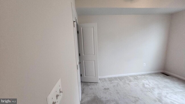 Building Photo - 10145 Dorsey Ln